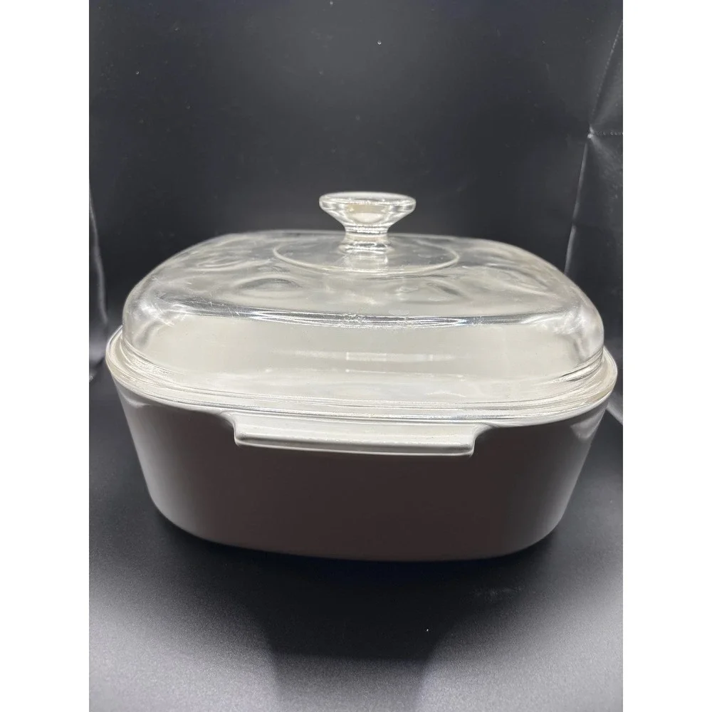 Corning Ware Country Festival Blue Bird Casserole Dish with Glass Lid 2.5 Quart